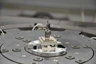 sample_holder_pin_small.JPG