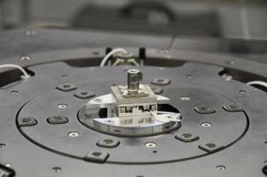 sample_holder_small.JPG